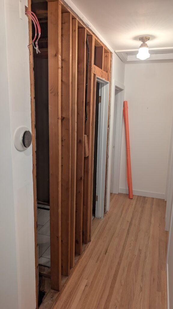 PXL_20251115_015508345